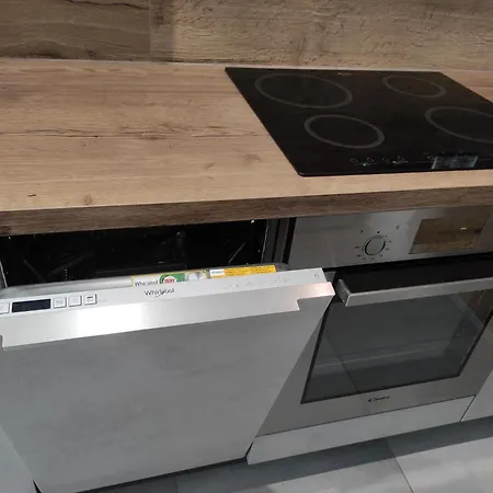 Moderny Pri Lesoparku Apartment *